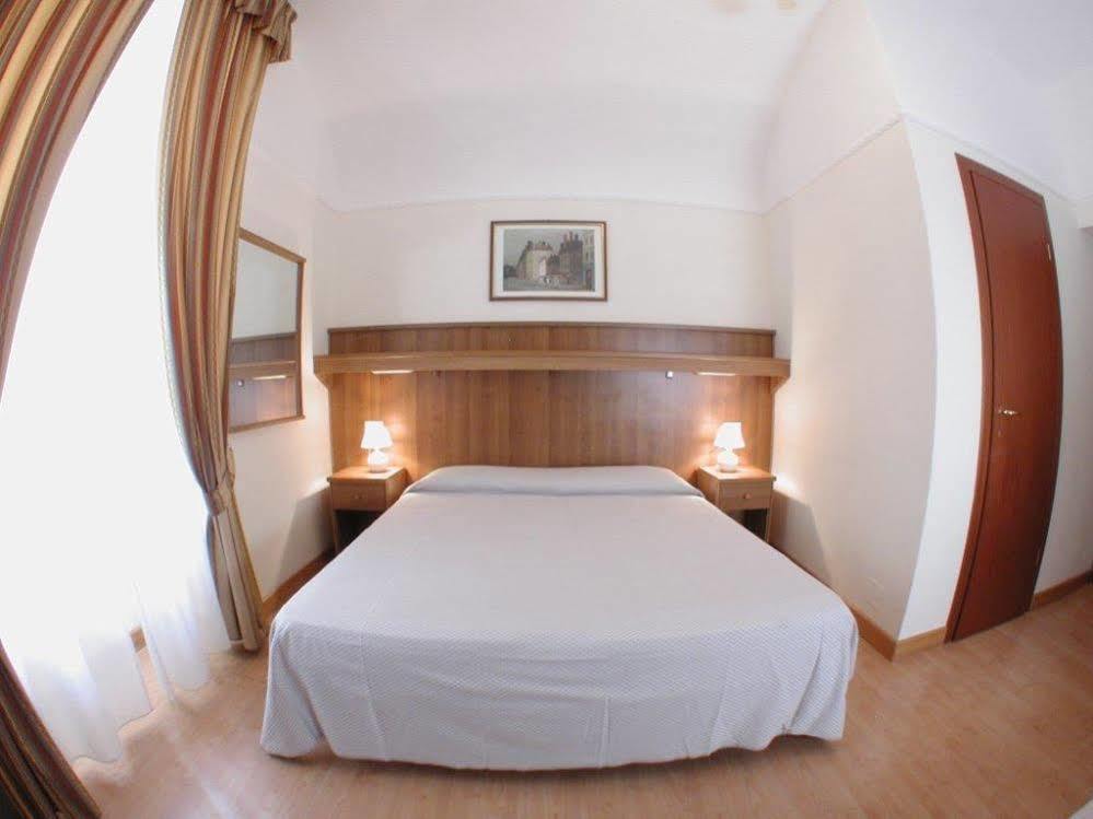 Hotel Altavilla 9 Rom